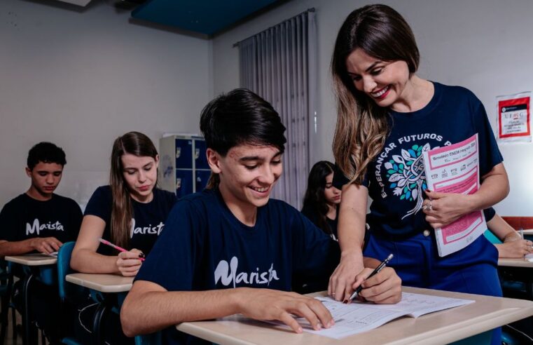 Estudantes terão live sobre Ciências da Natureza e Matemática voltada ao vestibular da UFMG