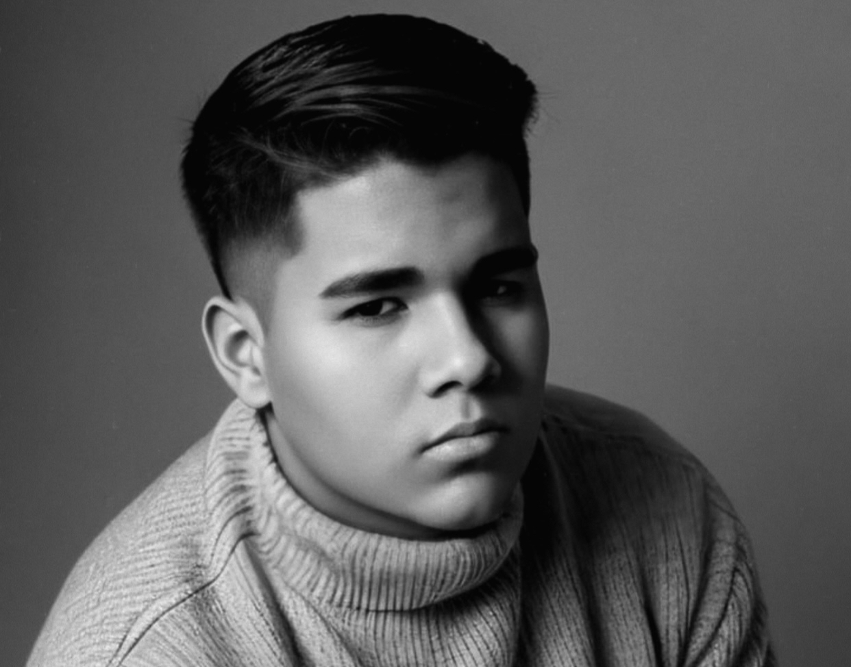 Dougllas Fernanddo prepara repertório especial para a Semana Santa em Pernambuco