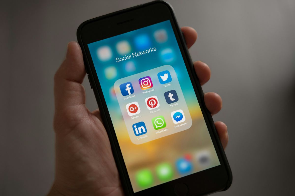Painel SMM: Como Escolher a Melhor Plataforma para Gerenciar Serviços de Redes SociaisPainel SMM: Como Escolher a Melhor Plataforma para Gerenciar Serviços de Redes Sociais