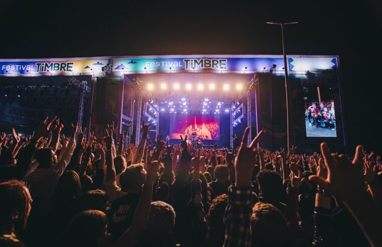Canto Conforto chega ao Festival Timbre 2026 para ampliar as formas de viver a experiência do festival