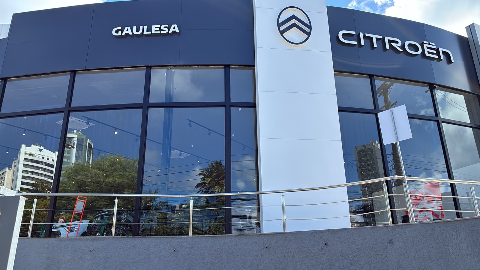 Grupo Indiana amplia atuação com nova Gaulesa Leapmotor e moderniza Gaulesa Citroën em Salvador
