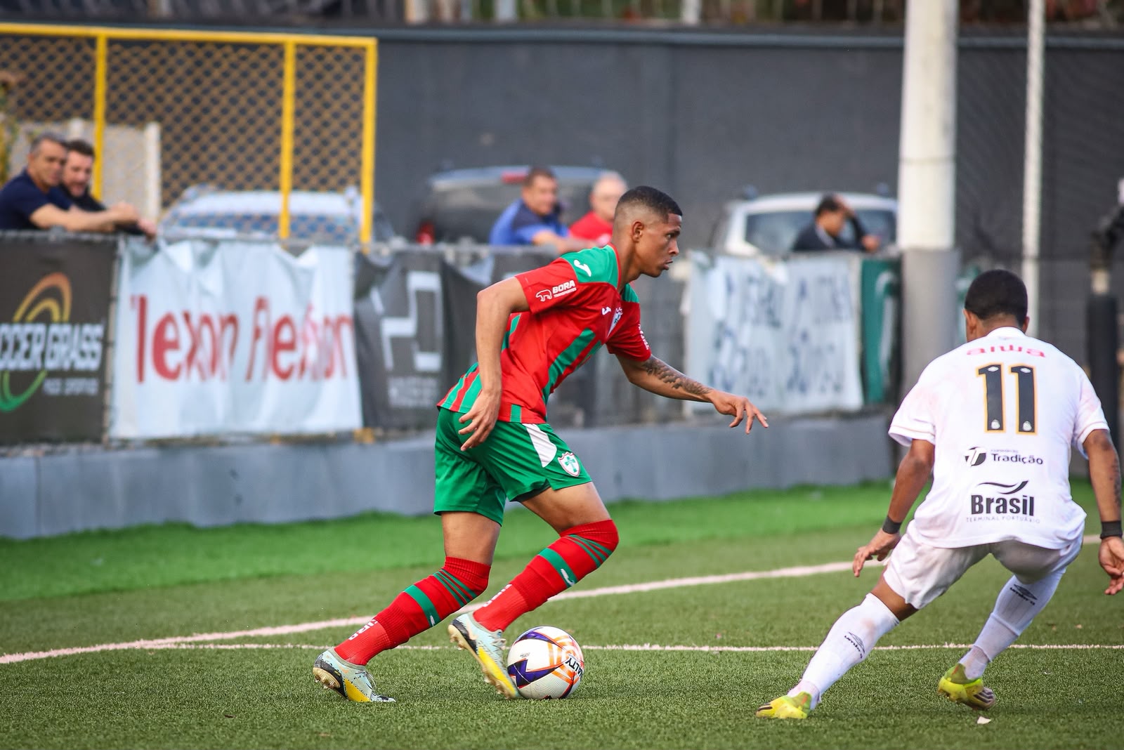 Gabriel Ribeiro: o jovem de 19 anos de Contagem que virou líder na Portuguesa e pode estar no mapa do futebol brasileiro