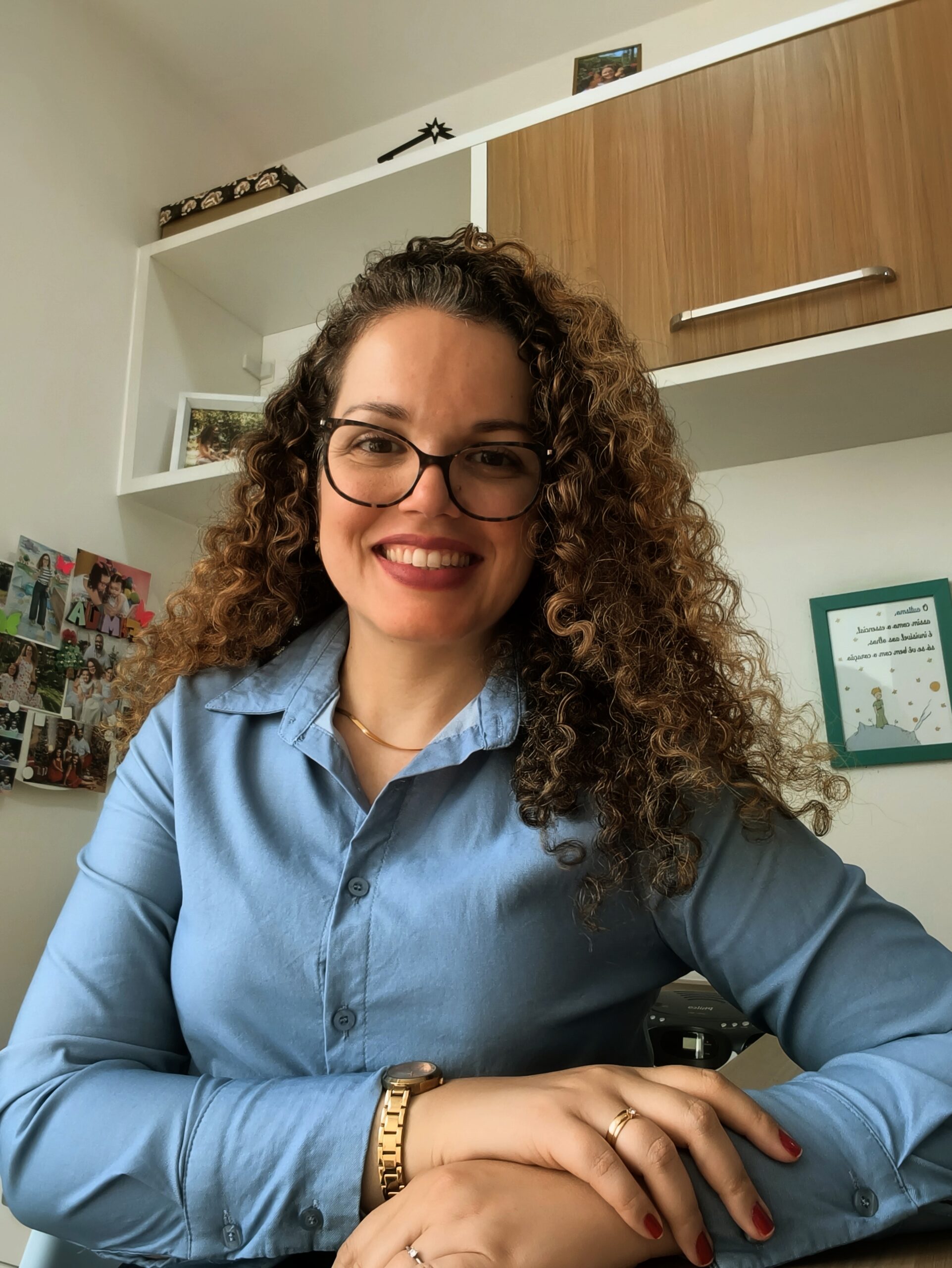 Hannah Graça une Psicologia e Musicoterapia em trabalho voltado a crianças, jovens e famílias